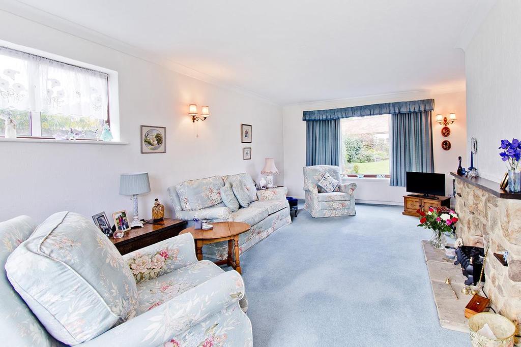 Trenches Road, Crowborough 4 bed detached house £575,000