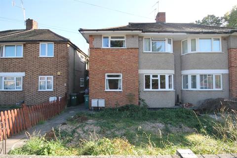 7 Reynolds Close, Carshalton, SM5 2AY