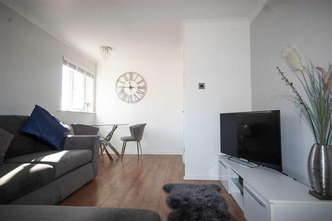 1 bedroom flat for sale - Mildmay Road, Old Moulsham/City Centre, Chelmsford