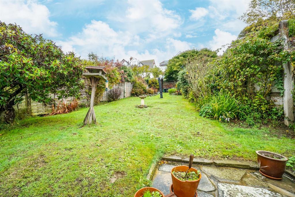 Braybrooke Road, Hastings 3 bed semidetached house for sale £365,000