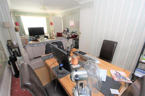 105 Hawkwood Crescent, London, E4 7PH