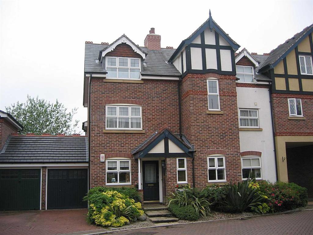 Arderne Place, ALDERLEY EDGE 2 bed flat £1,100 pcm (£254 pw)