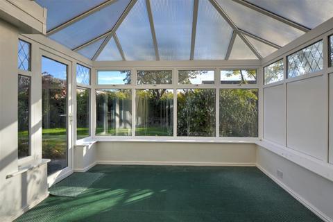 4 Merle Gardens, Lancaster Park, Morpeth, NE61 3RW