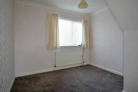 4 Merle Gardens, Lancaster Park, Morpeth, NE61 3RW