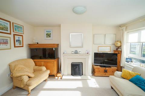 223 Castle Hill Road, Totternhoe, Dunstable, LU6 2BY