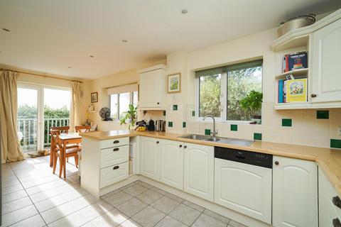 223 Castle Hill Road, Totternhoe, Dunstable, LU6 2BY