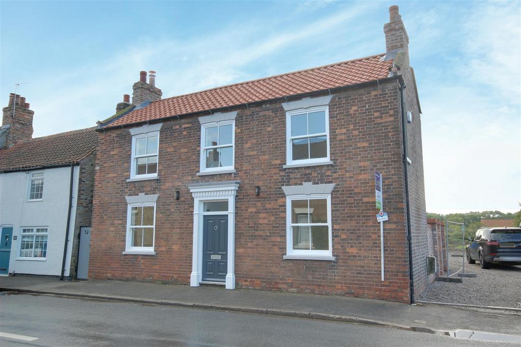 Westgate, North Cave 3 bed detached house £395,000