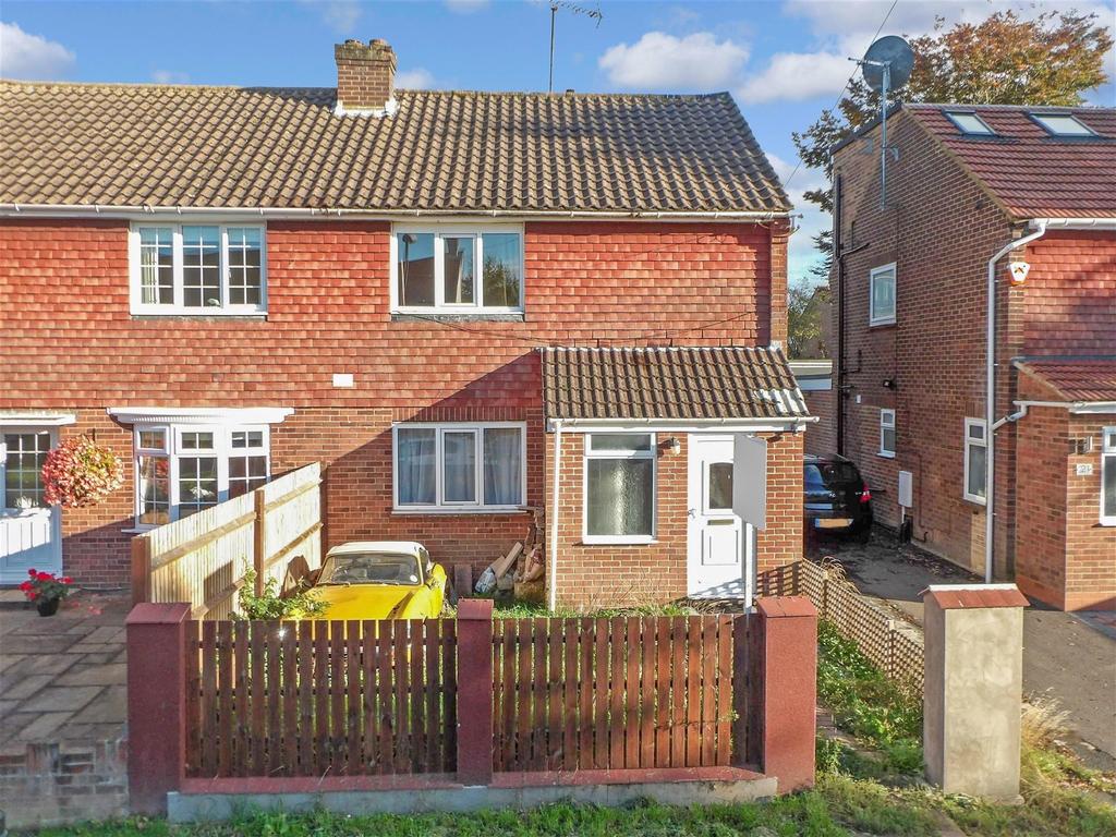 Woolborough Road, Northgate, Crawley, West Sussex 3 bed semidetached