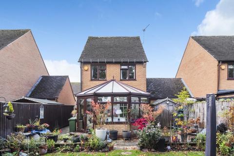 15 Schofield Gardens, Witney, OX28 1JY