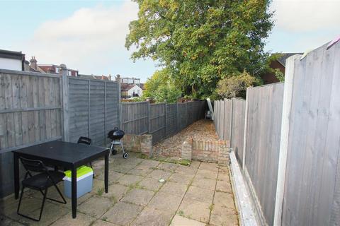 54 Bynes Road, South Croydon, CR2 0PR