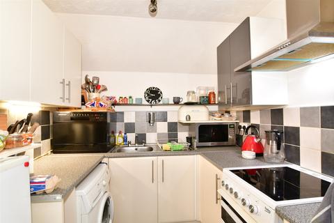417 Knights Manor Way, Dartford, DA1 5SJ