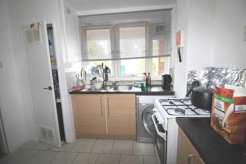 223 Villas Road, London, SE18 7PP