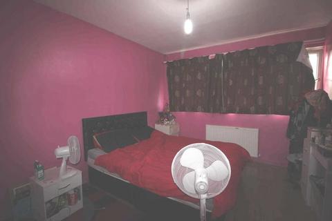 223 Villas Road, London, SE18 7PP