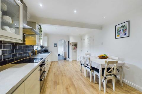 20 Abel Close, Hemel Hempstead, HP2 4BL