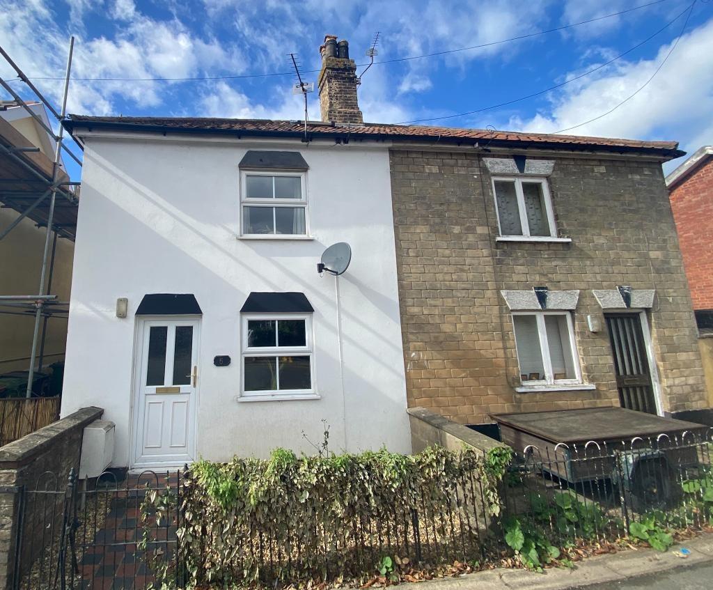 Hargham Road, Attleborough, Norfolk... 2 bed semidetached house £170,000