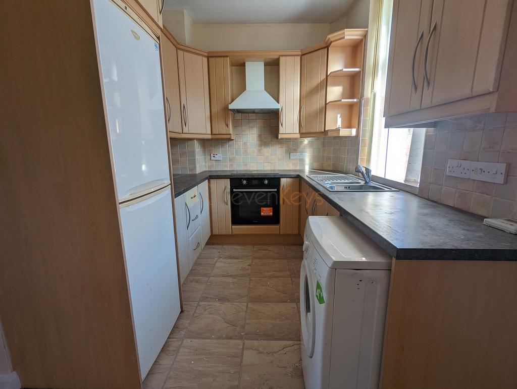 Kitchen 2.