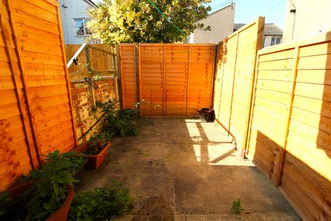 1 bedroom flat to rent, Preston Road, Brighton, BN1