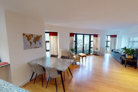 2 bedroom apartment to rent, 12 The Octagon, Western Terrace, Nottingham, NG7 1AF