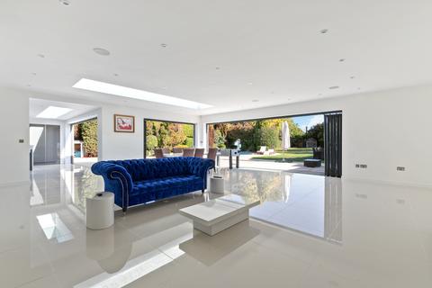 29 Golf Side, Sutton, SM2 7HA