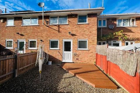 28 Bowthorpe Close, Northampton, NN3 3EJ