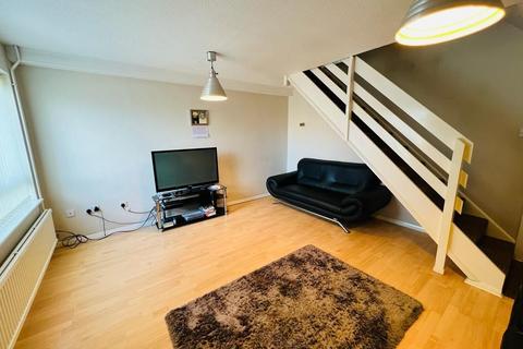 28 Bowthorpe Close, Northampton, NN3 3EJ