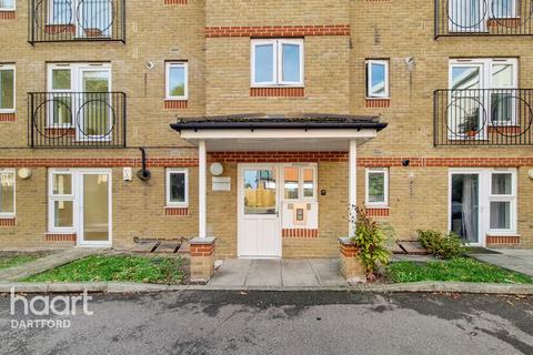 8 Stonewood Road, Erith, DA8 1GZ