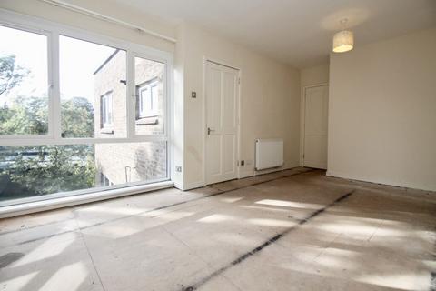 36 Cramond Vale, Edinburgh, EH4 6RB