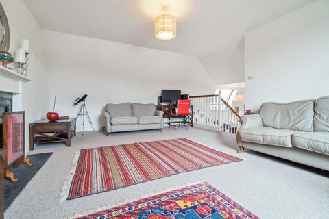 The Penthouse, 62 Tay Street, Perth, PH2 8NN
