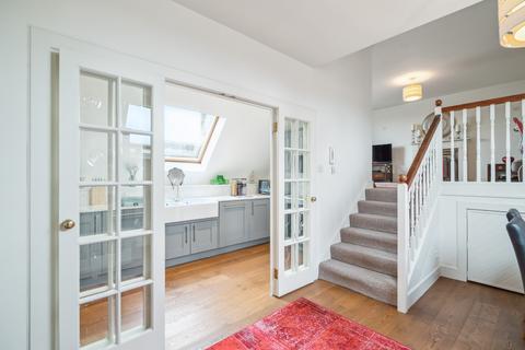 The Penthouse, 62 Tay Street, Perth, PH2 8NN