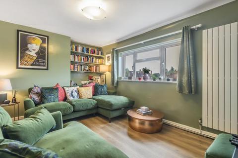 26 Amberley Road, Milford, Godalming, GU8 5ED