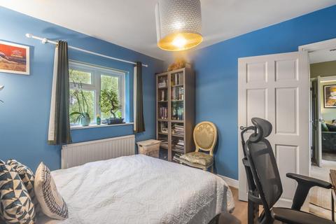 26 Amberley Road, Milford, Godalming, GU8 5ED