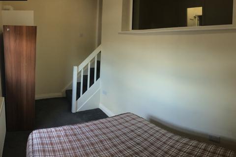 undefined, Wakefield, WF1