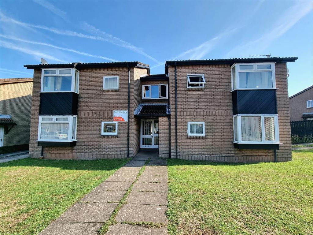 Glenbrook Drive, Barry 1 bed property £75,000
