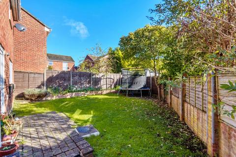 1 Carbonel Close, Basingstoke, RG23 8HR
