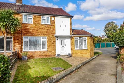 23 Elmhurst, Belvedere, DA17 5PH