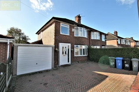 3 bedroom semi-detached house for sale, Wallingford Road, Davyhulme