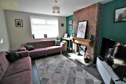 3 bedroom semi-detached house for sale, Wallingford Road, Davyhulme