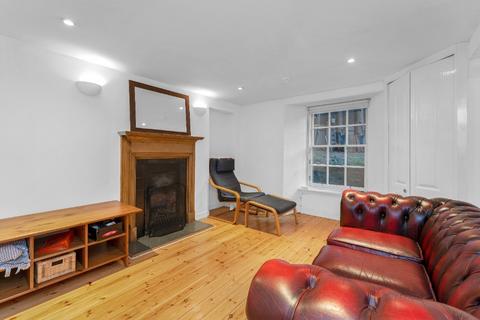 2 bedroom flat to rent - Parkside Street, Newington, Edinburgh, EH8