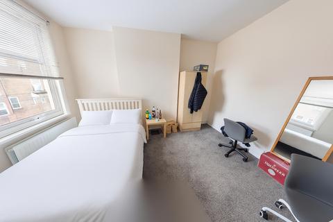 5 bedroom semi-detached house to rent, 57 Burford Road, Forest Fields, Nottingham, NG7 6BB