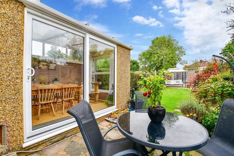 36 Lindsay Road, Worcester Park, KT4 8LE