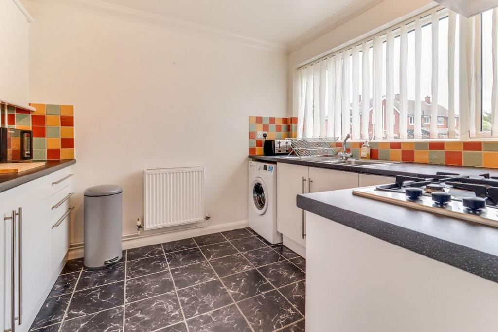 Kempton Road, Ipswich 3 bed semidetached house £250,000