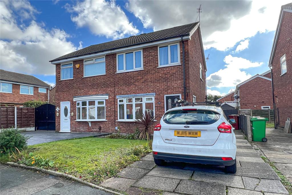 The Fairway, New Moston, Manchester, M40 3 bed semidetached house for