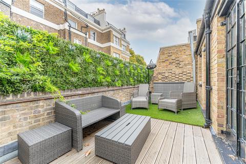 46 Hyde Park Gardens Mews, London, W2 2NX