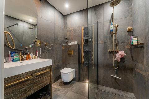 46 Hyde Park Gardens Mews, London, W2 2NX