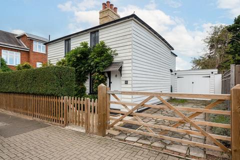 11 George Lane, Bromley, BR2 7LG