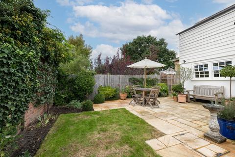 11 George Lane, Bromley, BR2 7LG
