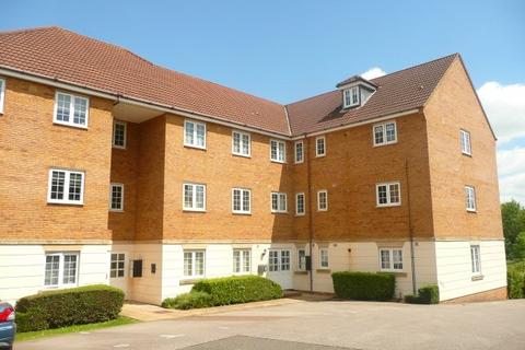2 bedroom flat to rent, Redgrave Court, Wellingborough, NN8