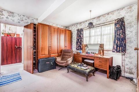 59 Blakes Lane, New Malden, KT3 6NS