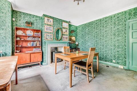 59 Blakes Lane, New Malden, KT3 6NS