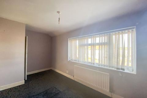 2 bedroom terraced house to rent - Terrier Close, Bedlington, Northumberland, NE22 5JR